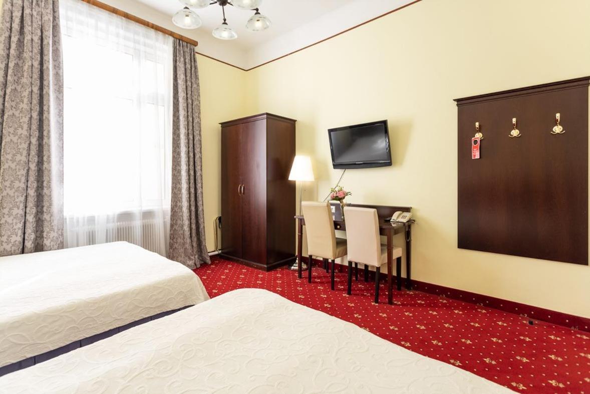 Hotel Viktoria Schoenbrunn Vienna Exterior photo