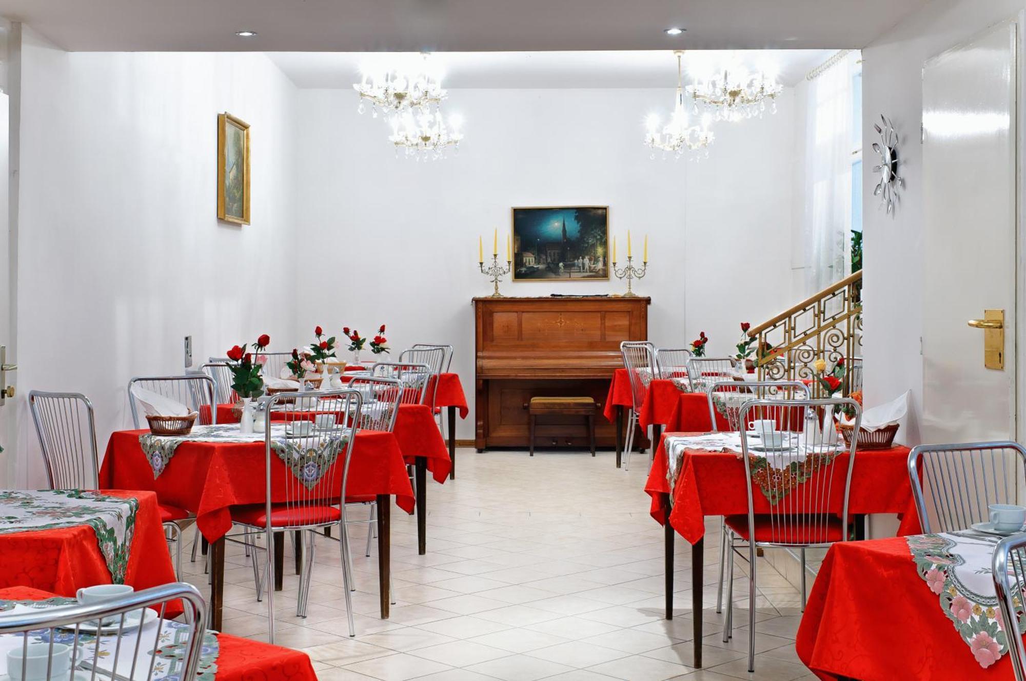 Hotel Viktoria Schoenbrunn Vienna Exterior photo