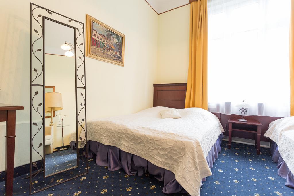 Hotel Viktoria Schoenbrunn Vienna Exterior photo