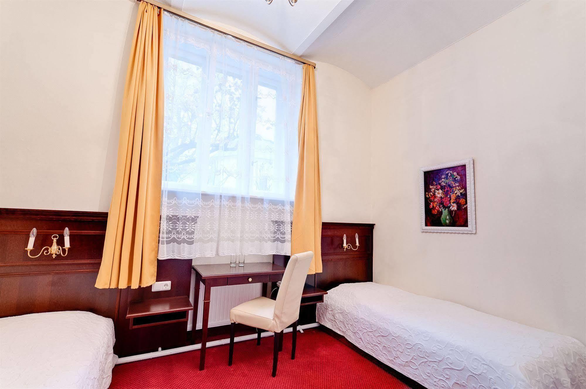 Hotel Viktoria Schoenbrunn Vienna Exterior photo
